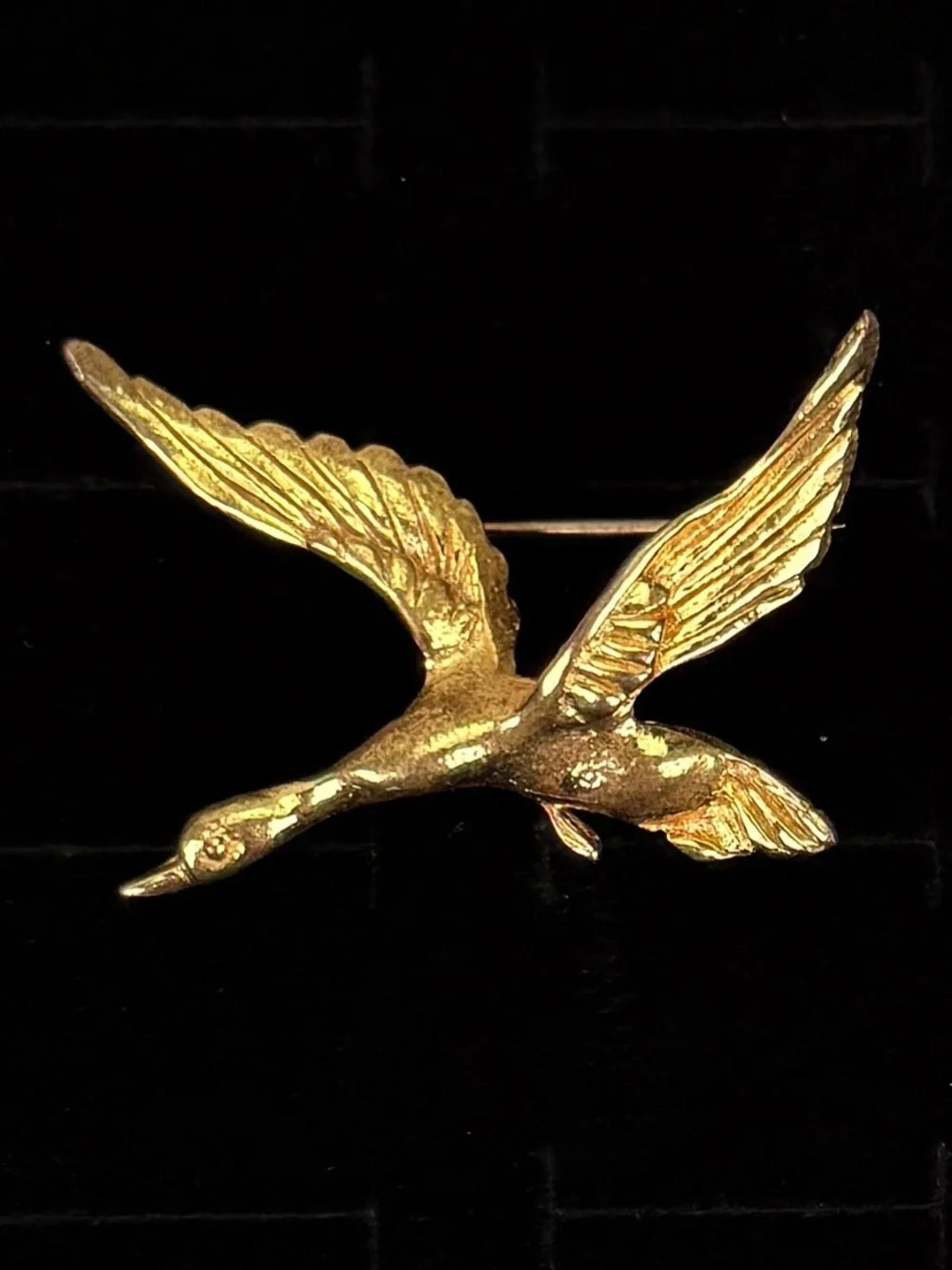 Vintage Flying Goose Bird Brooch Gold Tone Figural Wildlife Statement Pin